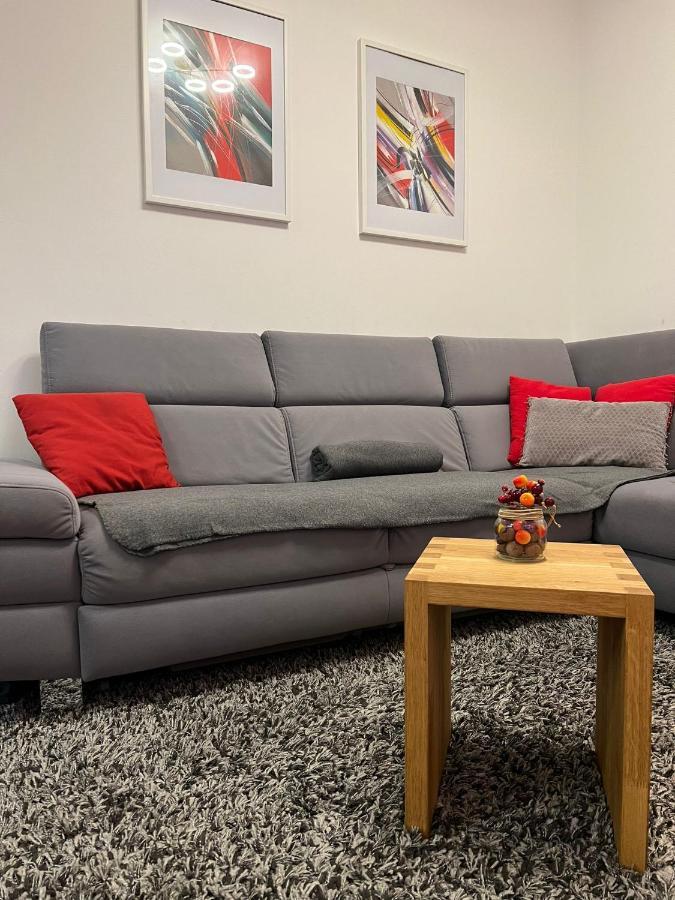 Mm Split Apartment - 5 Min By Car To The Beach & City Center - Free Public Parking Екстер'єр фото